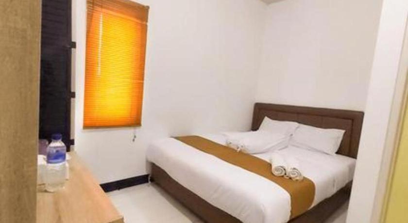 เมอร์ 57 Hotel สุราบายา ภายนอก รูปภาพ